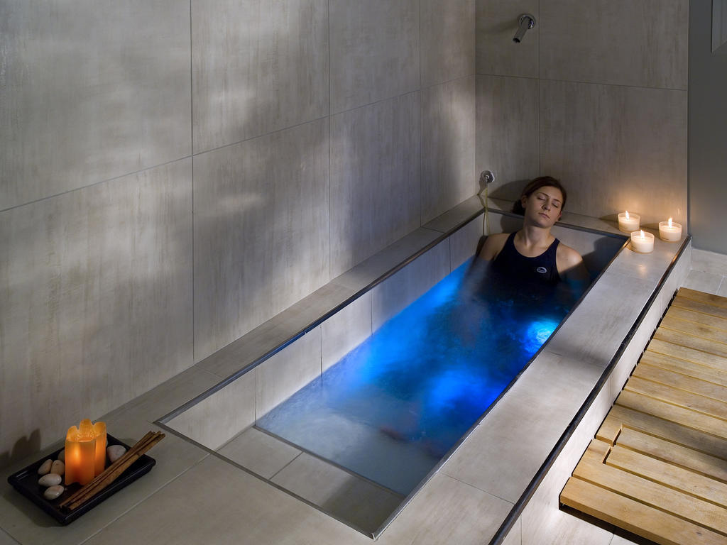 אבנו טרמה Hotel Universal Terme מראה חיצוני תמונה